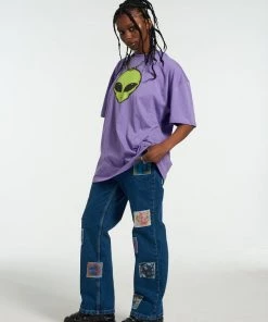 The Ragged Priest Alien Graphic Tee NEW ARRIVALS 9 The Ragged Priest Alien Graphic Tee NEW ARRIVALS