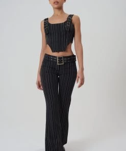 The Ragged Priest Cell Top