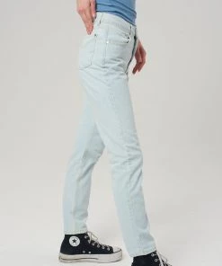 The Ragged Priest Cougar Mom Jean - Stonewash WOMEN'S 9 The Ragged Priest Cougar Mom Jean - Stonewash WOMEN'S