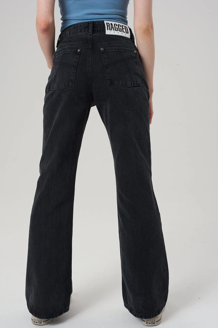 The Ragged Priest Dakota Jean Charcoal 7 The Ragged Priest Dakota Jean Charcoal