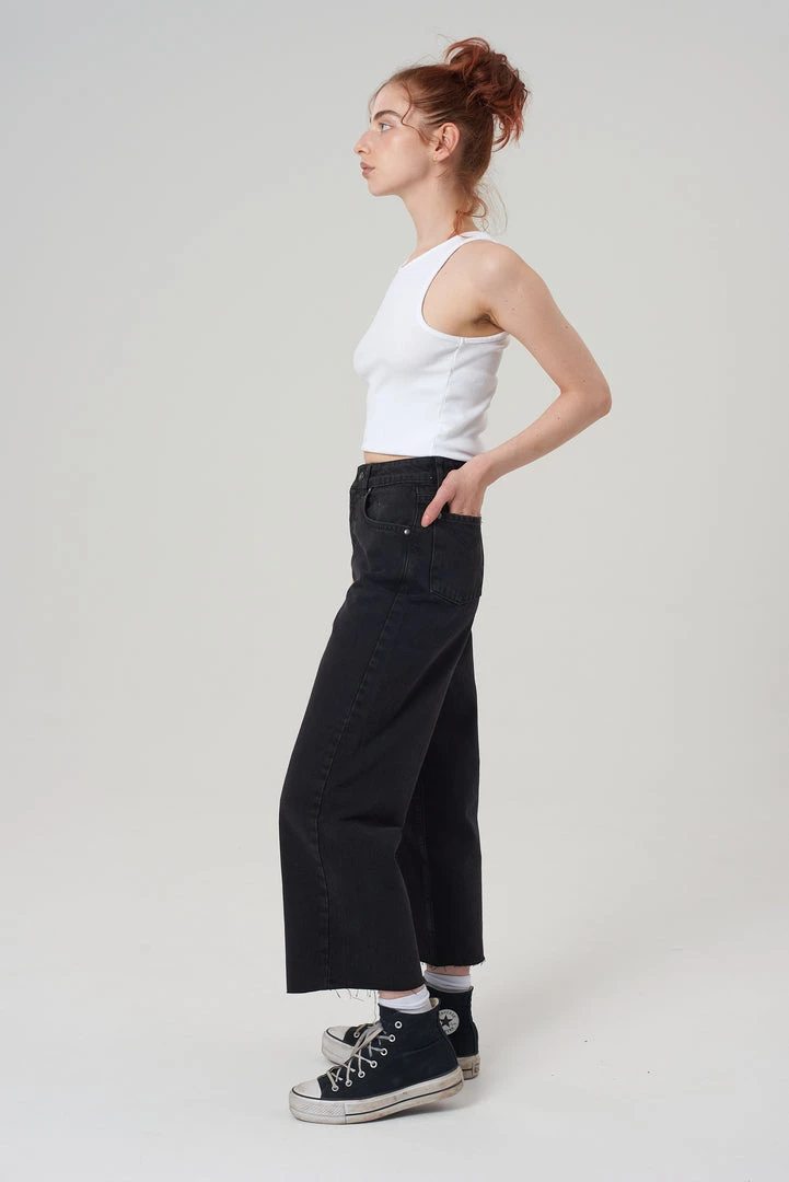 The Ragged Priest Grip Skater Jean - Charcoal WOMEN'S 7 The Ragged Priest Grip Skater Jean - Charcoal WOMEN'S