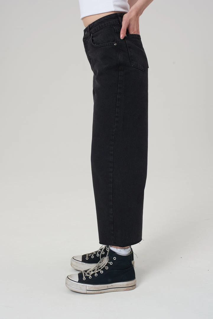 The Ragged Priest Grip Skater Jean - Charcoal WOMEN'S 6 The Ragged Priest Grip Skater Jean - Charcoal WOMEN'S