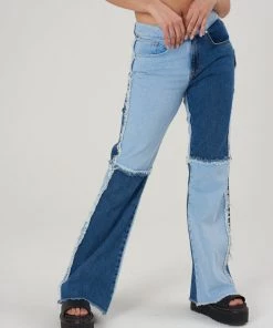 The Ragged Priest WOMEN'S Freak Jean