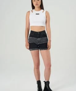 The Ragged Priest Rogue Short WOMEN'S