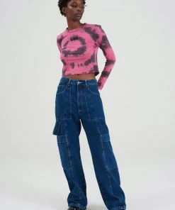 The Ragged Priest Shapeshifter Combats WOMEN'S