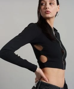 The Ragged Priest Wednesday Top